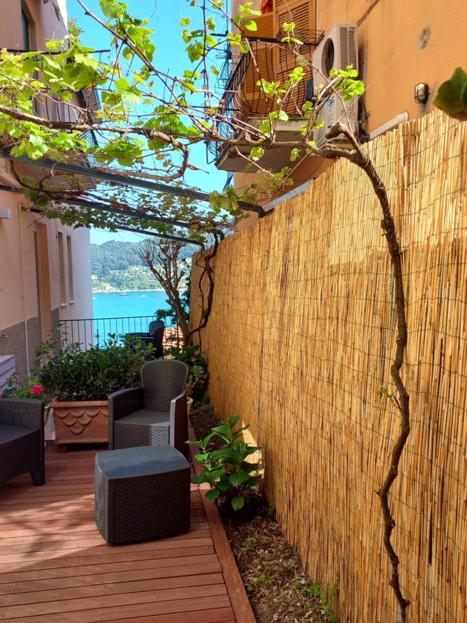 Casa Vacanze Ibiscus ポルトヴェーネレ エクステリア 写真